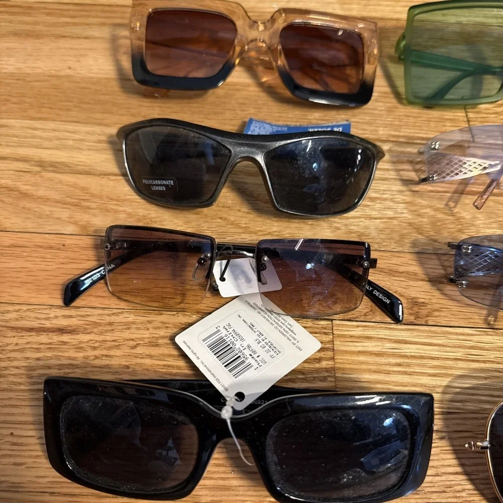 Sunglasses Lot 12 -NEW-Variety of Sunglasses: Resellers Dream! Men's/Women's HOT